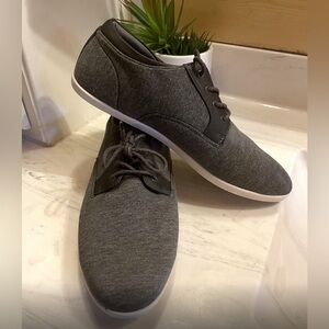 ALDO Fashion Sneaker Shoes, Men’s Size 11
